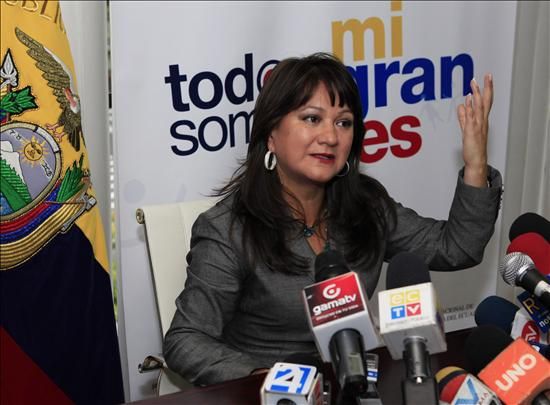 Lorena Escudero nuevamente ocupa la Secretaría Nacional del Migrante - SENAMI