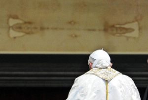 Dietro la renuncia di Benedetto XVI «rapporto segreto» choc