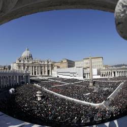 El último día para el Papa Benedicto XVI: "No más Papa sólo un peregrino"