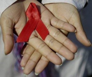 Recién nacida se cura del VIH: «Un caso excepcional, que puede dar muchas informaciones»