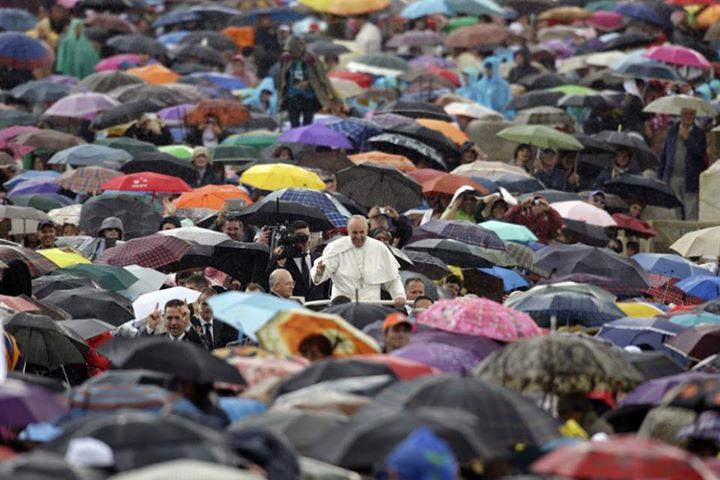 De las Favelas a la Fiesta de Copacabana el Papa en Brasil